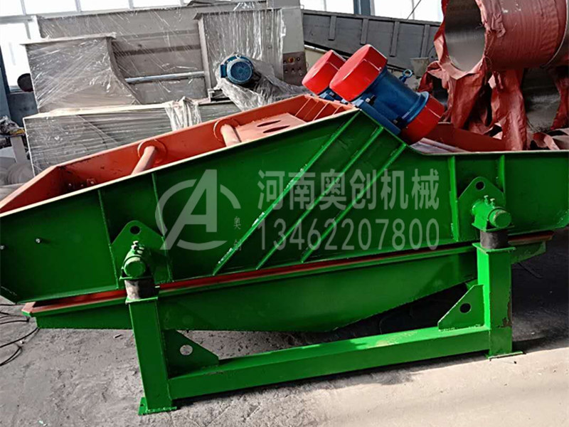 脱水筛网价格维护和维护料斗安装在提升机中，不应有偏转导致套管碰撞