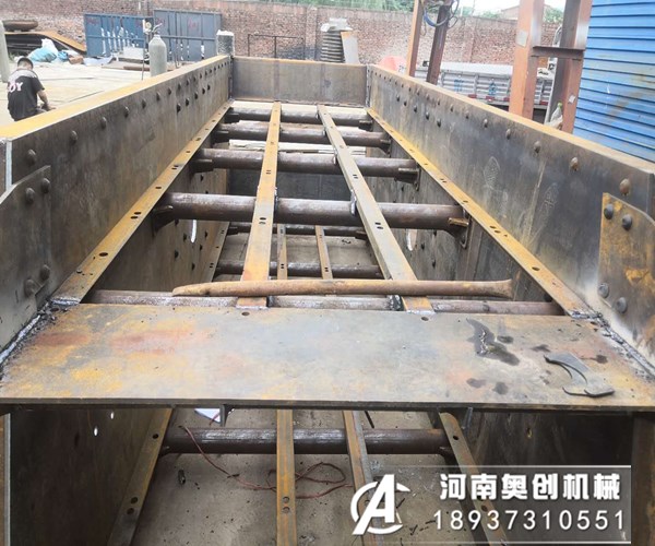 矿用振动筛变频电机发热什么原因造成的呀？