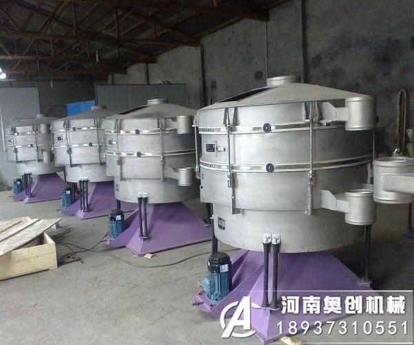 圆形摇摆筛的筛分精度比旋振筛要高为什么呢？