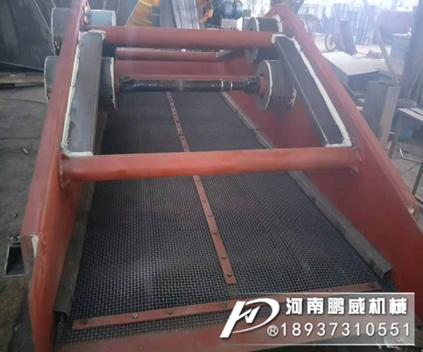 大型石料振动筛-石料振动筛的安装斜度角度是多少度？