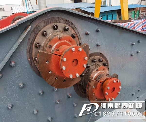 双轴振动筛的工作原理及结构特点