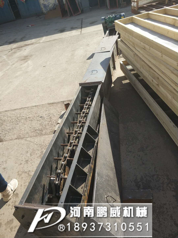 埋刮板输送输送300度物料用什么材质