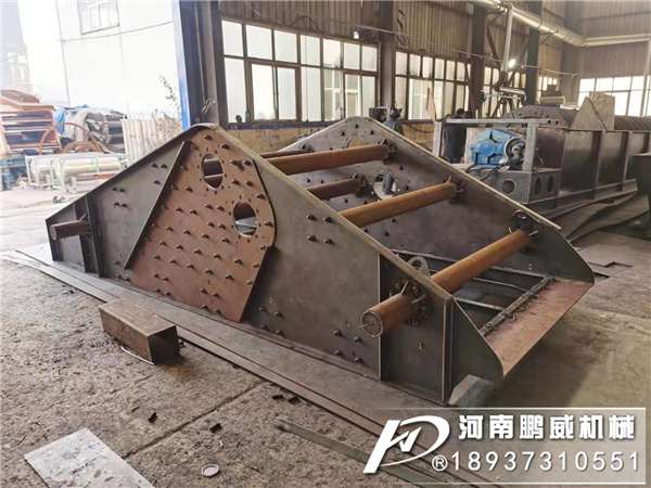 不同型号的振动脱水筛为什么价格差距这么大?