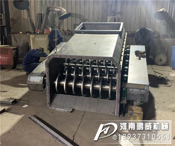 河卵石滚轴筛分机