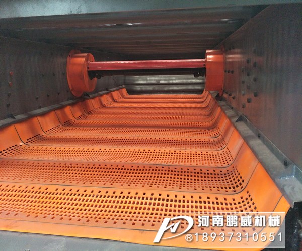 粘土石分离使用振动筛分级堵孔严重怎么样彻底解决?