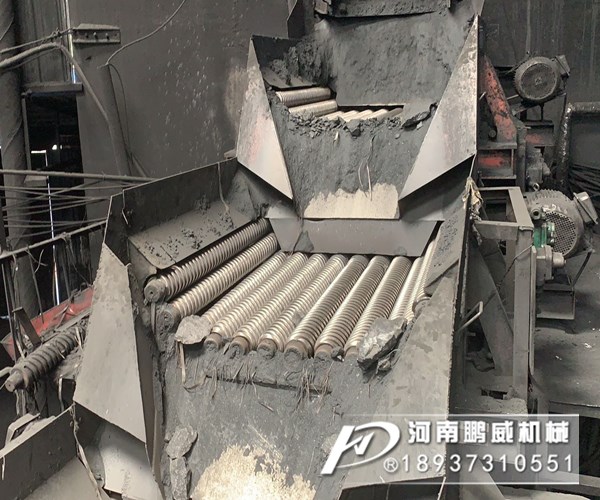 粘土石块用滚轴筛和滚筒筛那个分离效果好？