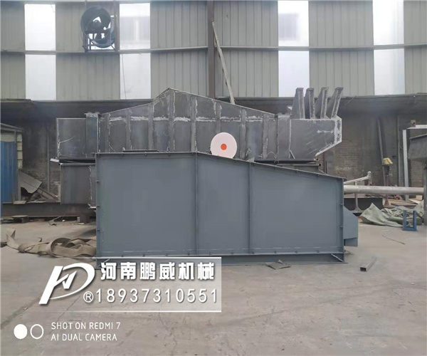 直线振动筛可以用一个振动电机可以正常生产吗?