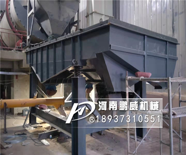 在石英砂行业使用的直线振动筛几层筛网精度效果最好